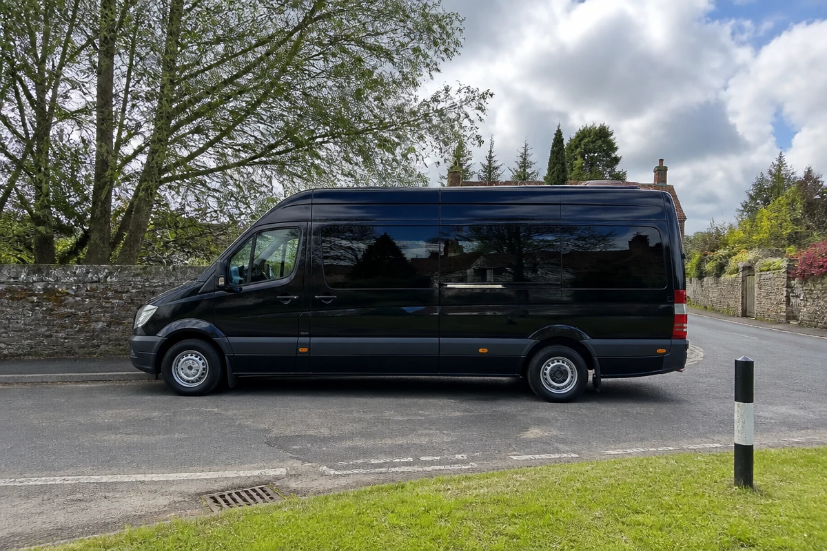 15 Seater Minibus Hire